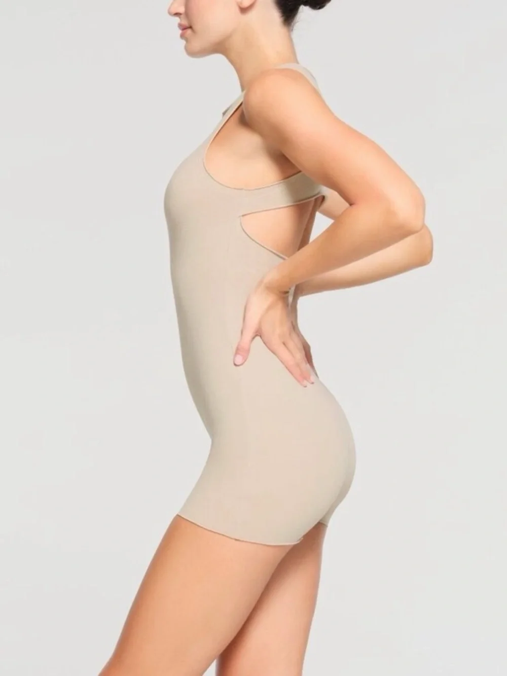 ✨ SKIMS Raw Edge Onesie Stone NWT Size L Neutral Minimal Lounge‎ Bodysuit
